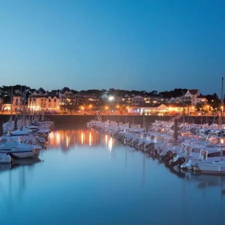 Dans - Port Bourgenay Saint Hilaire Vendee 2 Talmont-Saint-Hilaire