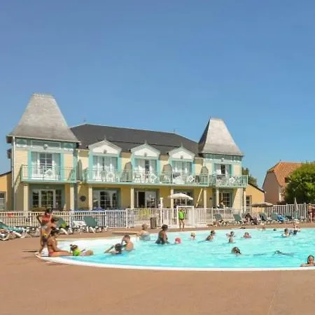Dans - Port Bourgenay Saint Hilaire Vendee 2